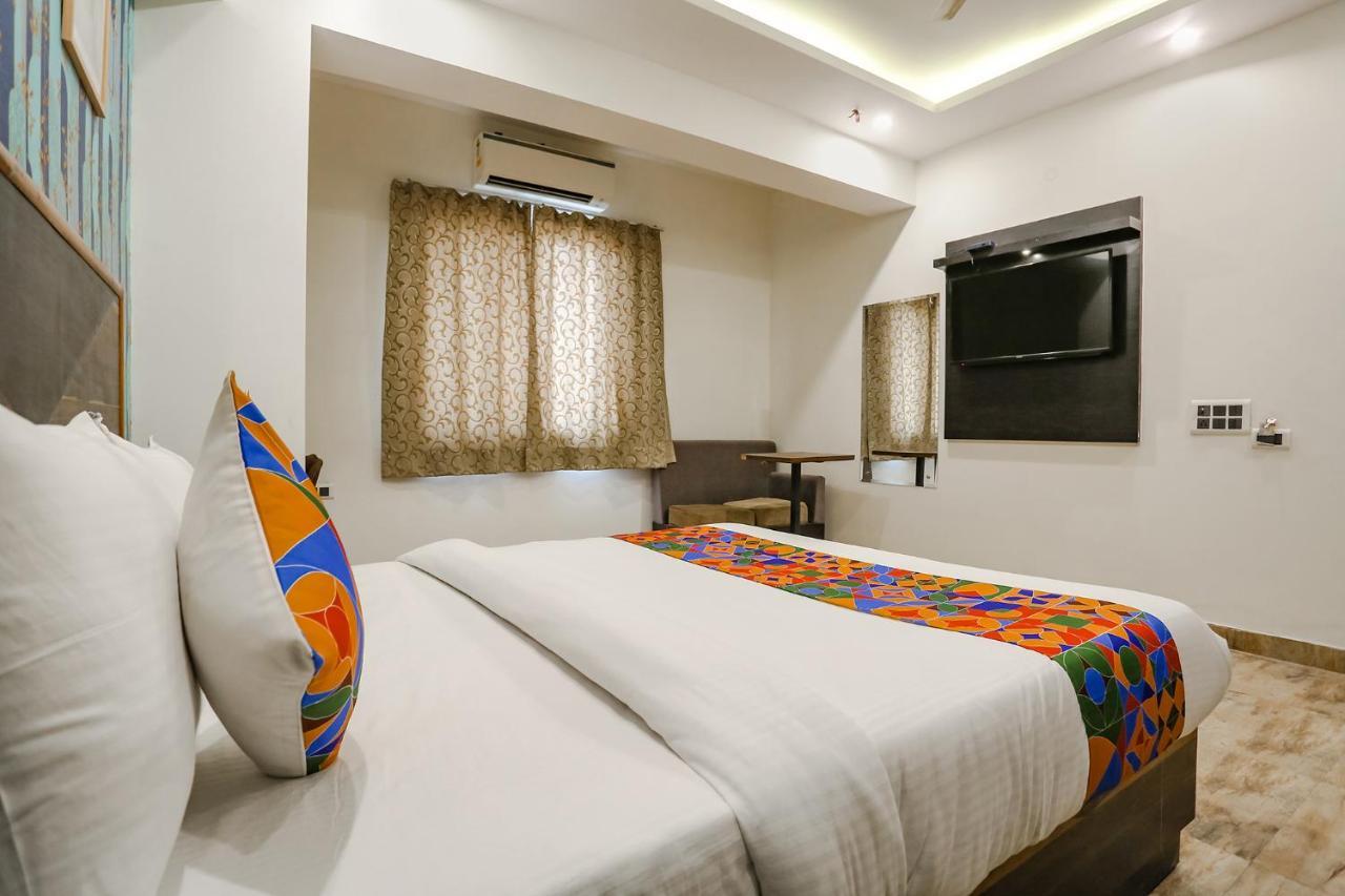 Fabhotel The Gross Infinity Hotel New Delhi