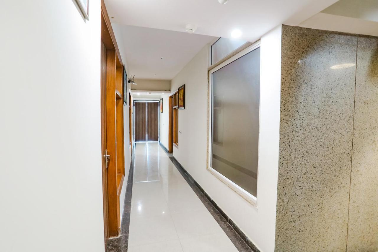 Hotel Fabhotel The Gross Infinity New Delhi